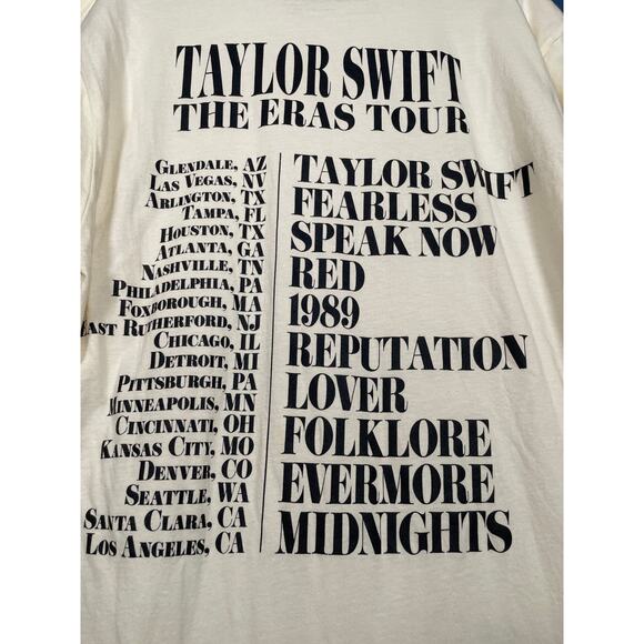 Taylor Swift The Eras Tour T-Shirt Cream Large SS Crew Fan Merch Graphic Music - Picture 3 of 4